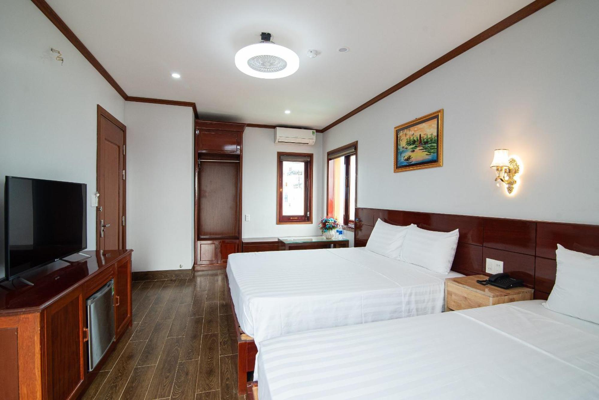 Minh Quang Hotel دونغ هوي المظهر الخارجي الصورة