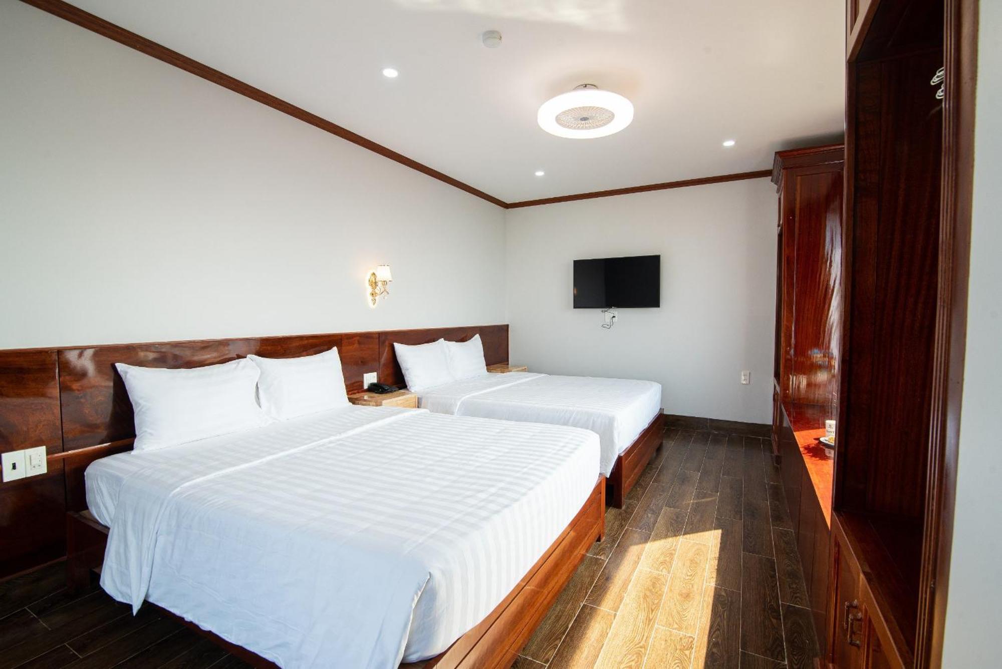 Minh Quang Hotel دونغ هوي المظهر الخارجي الصورة